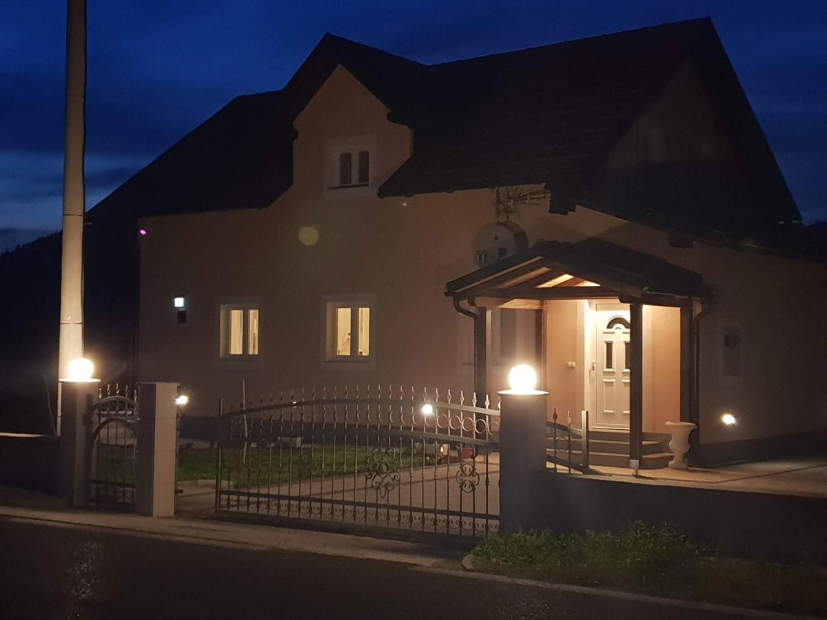 Villa Lady Di Plitvice Vrhovine Exterior foto