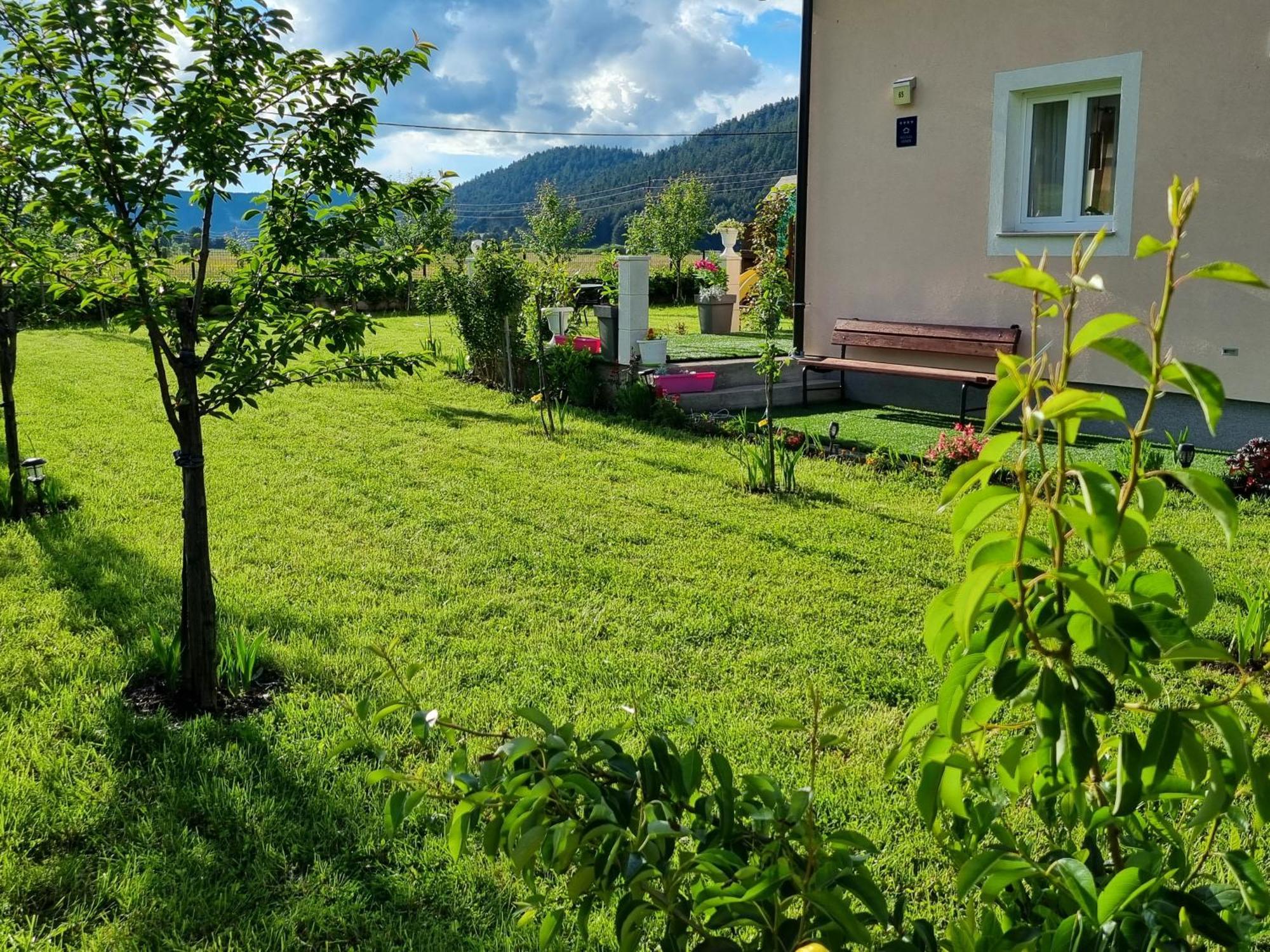 Villa Lady Di Plitvice Vrhovine Exterior foto